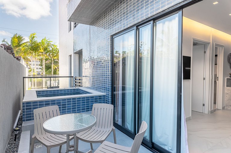 Flat with Private Pool in the Center of Porto