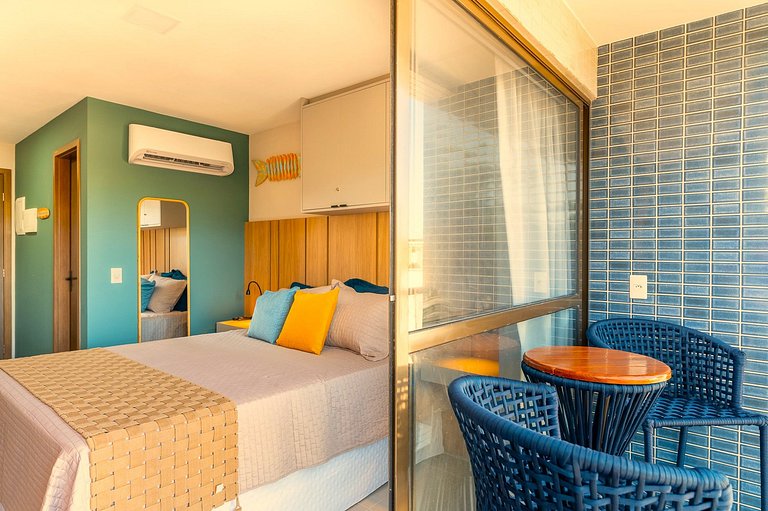 Studio 30m from the beach with pool and restaurant