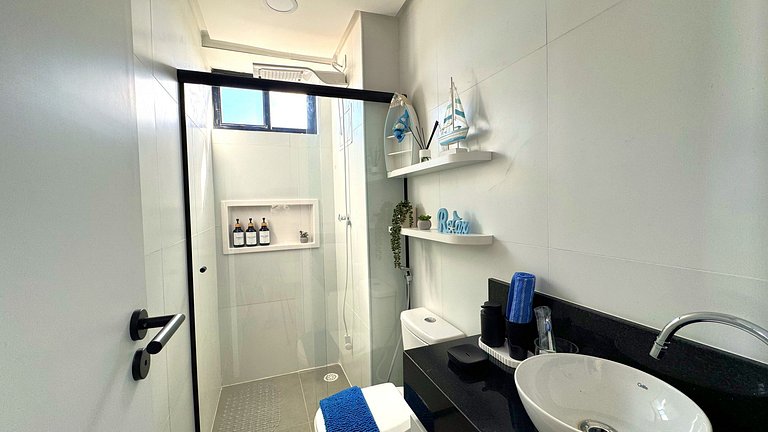 Studio com Varanda e Vista Mar