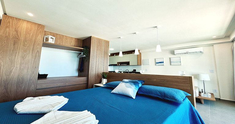 Studio para casais com varanda e vista mar