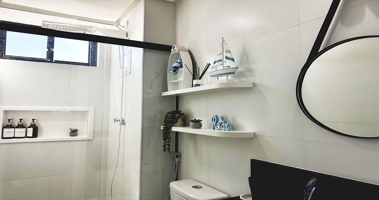 Studio para casais com varanda e vista mar