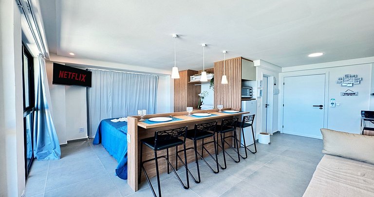 Studio para casais com varanda e vista mar