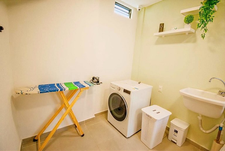 Paraíso a Dois no Centro da Vila e Perto do Mar